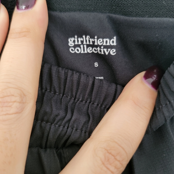 GIRLFRIEND COLLECTIVE trail shorts - Picture 2 of 4